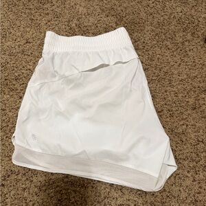 Athleta Mesh Racer Run Shorts 4” Size XL